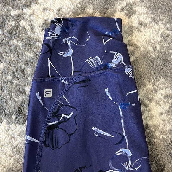 Fabletics Leggings - Picture 3 of 5